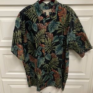 Tori Richard men’s cotton shirt, light weight, like new